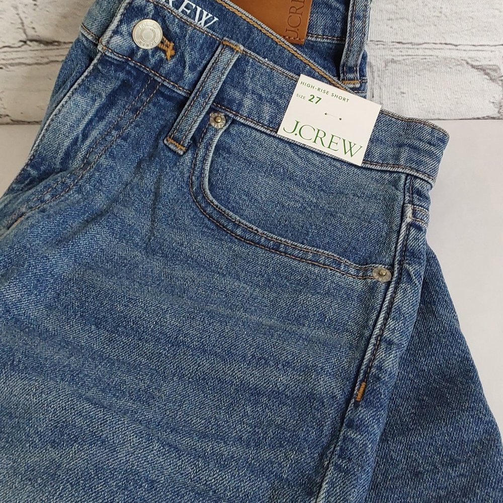 'J.CREW' RAW~EDGE DENIM SHORTS - Picture 7 of 16